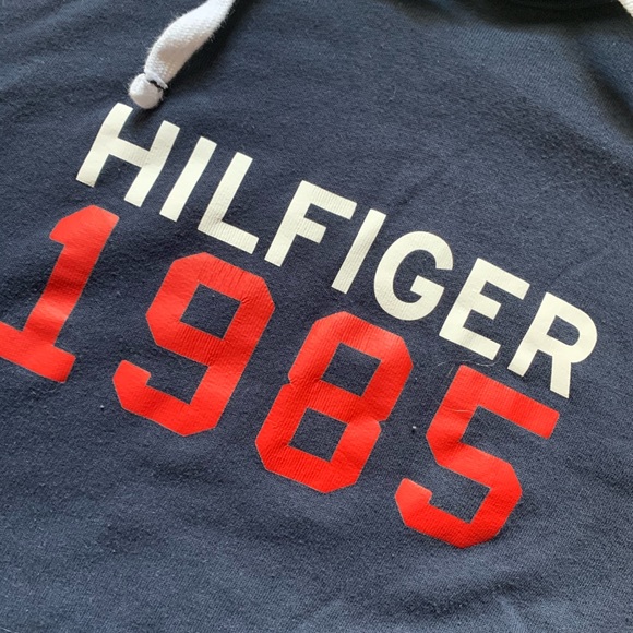 Tommy Hilfiger sweatshirt - Picture 2 of 4